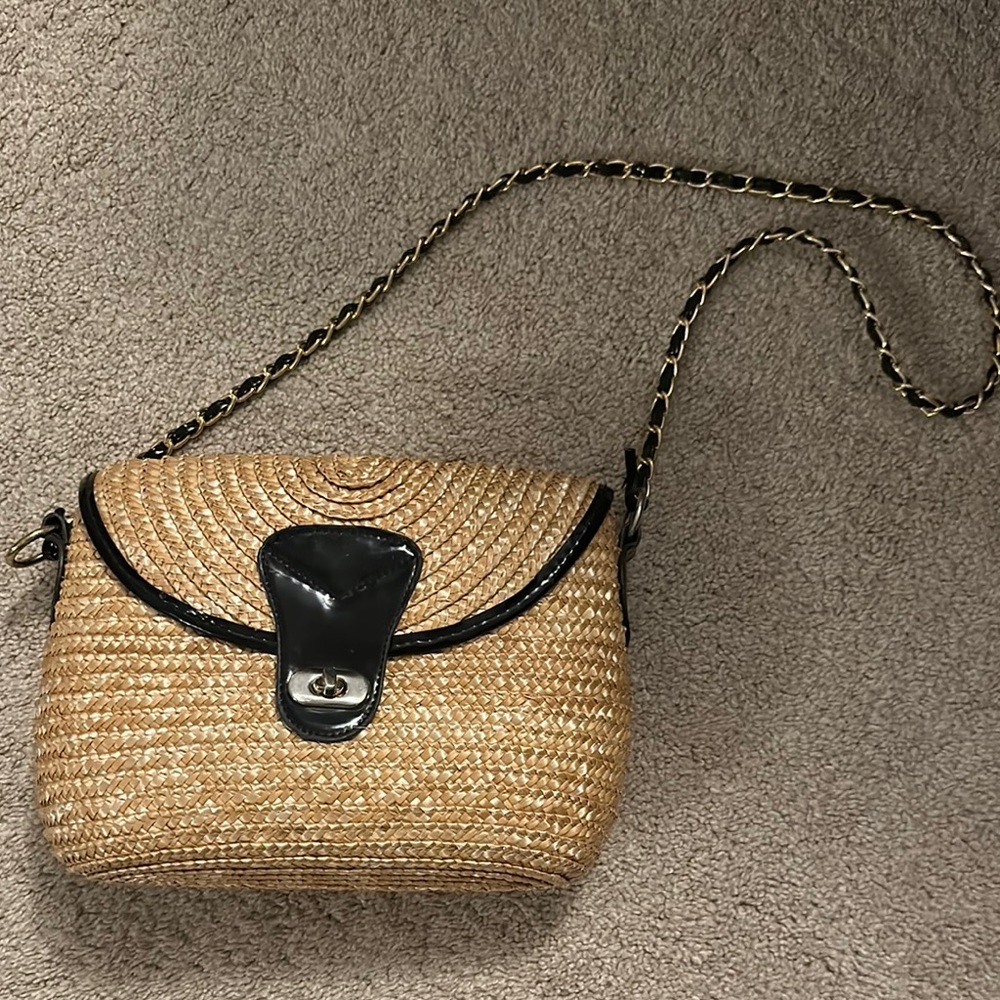 Stylish Tan and Black Woven Shoulder Bag